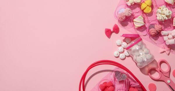 Impreza w stylu Barbie – jak zorganizować niezapomniane przyjęcie pełne różowego blasku?