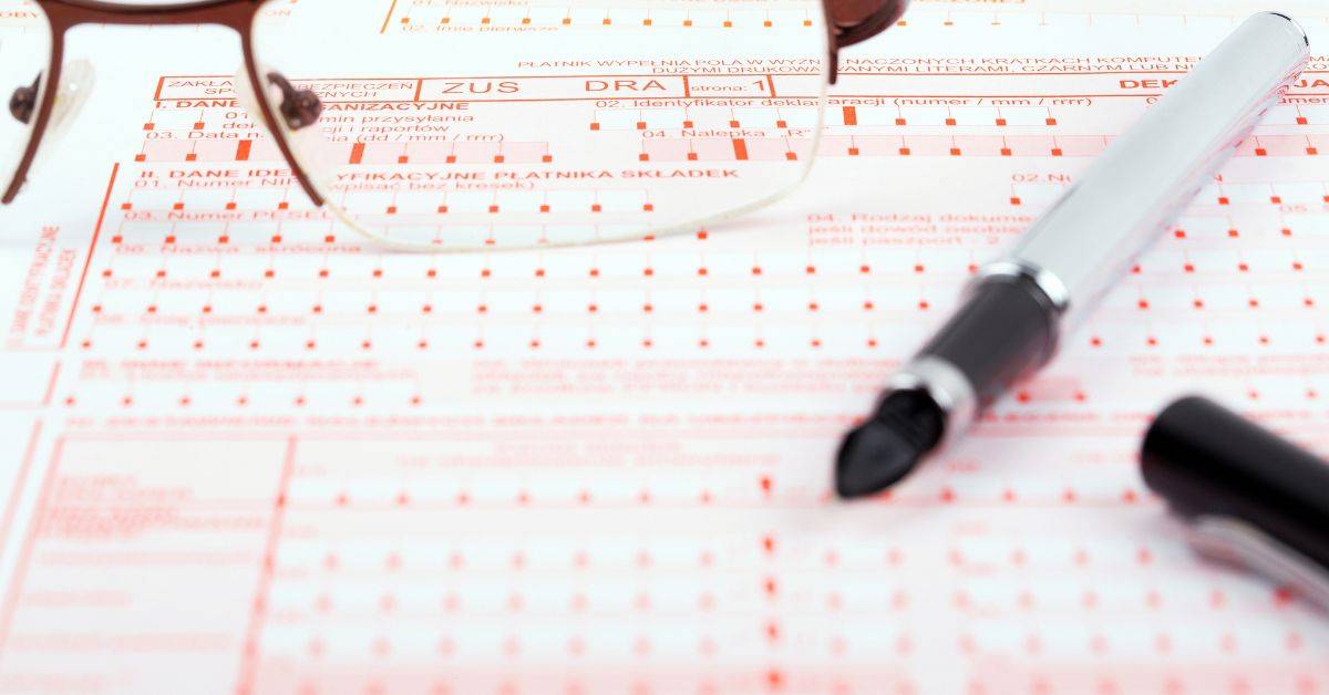 ZUS RMUA – wszystko, co musisz wiedzieć o informacji miesięcznej dla ubezpieczonego 