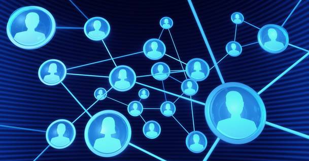 Social engineering – czym jest inżynieria społeczna i jak prowadzi do wyłudzania poufnych informacji?