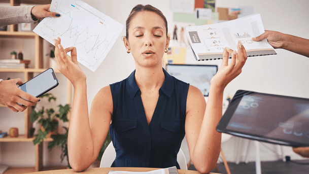 Stres w pracy – jak wesprzeć pracowników w radzeniu sobie ze stresem?