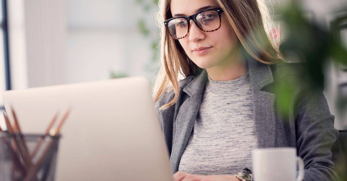 Ile jest ważna książeczka sanepidowska i kiedy pracownik musi ją posiadać?