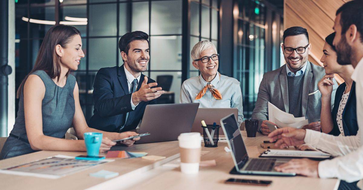 Jak sformułować biznesowe życzenia świąteczne?