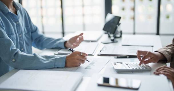 Kiedy należy się odprawa?