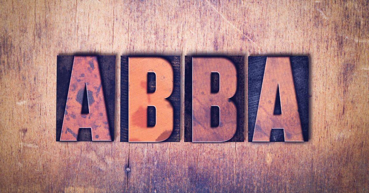 Impreza w stylu ABBA – kreatywny sposób na integrację zespołu i budowanie kultury firmowej