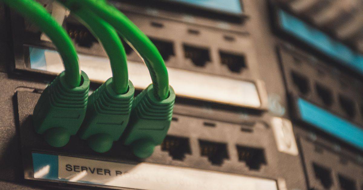 MFA – jak uwierzytelnianie wieloskładnikowe chroni dane firmowe?